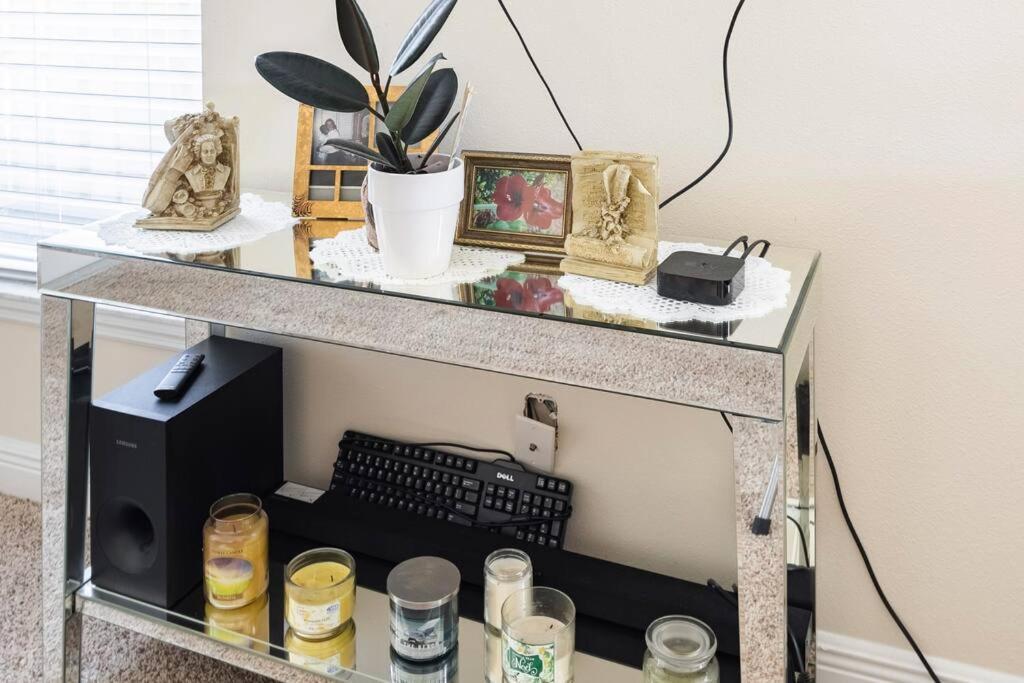 Hidden Gem Hideaway Homely West Melbourne Extérieur photo