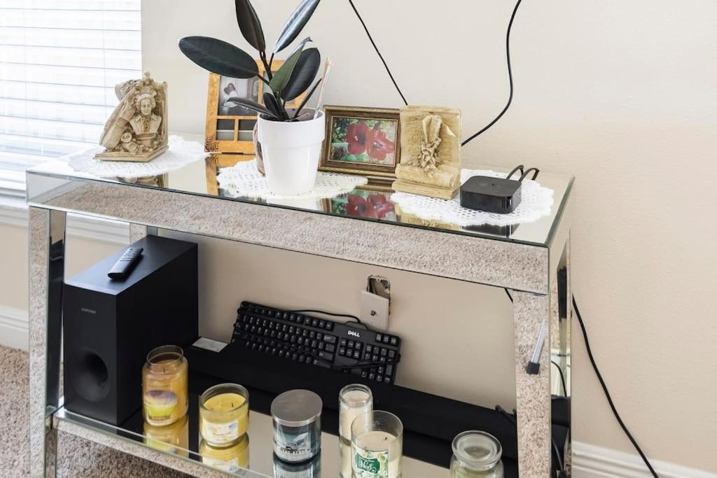Hidden Gem Hideaway Homely West Melbourne Extérieur photo